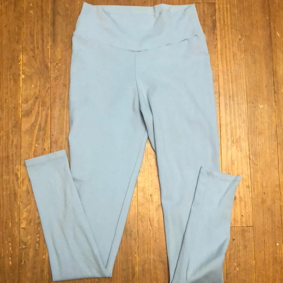 CLS SPORTSWEAR scrunch butt leggings - Picture 2 of 4